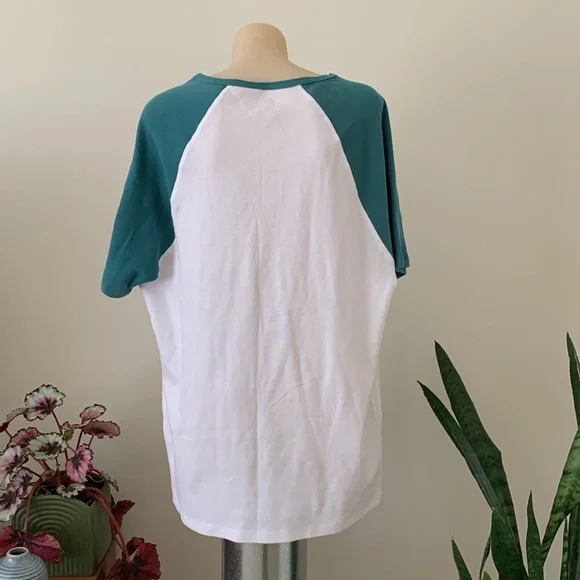 Big W B collection men’s Tshirt XL - Picture 4 of 7